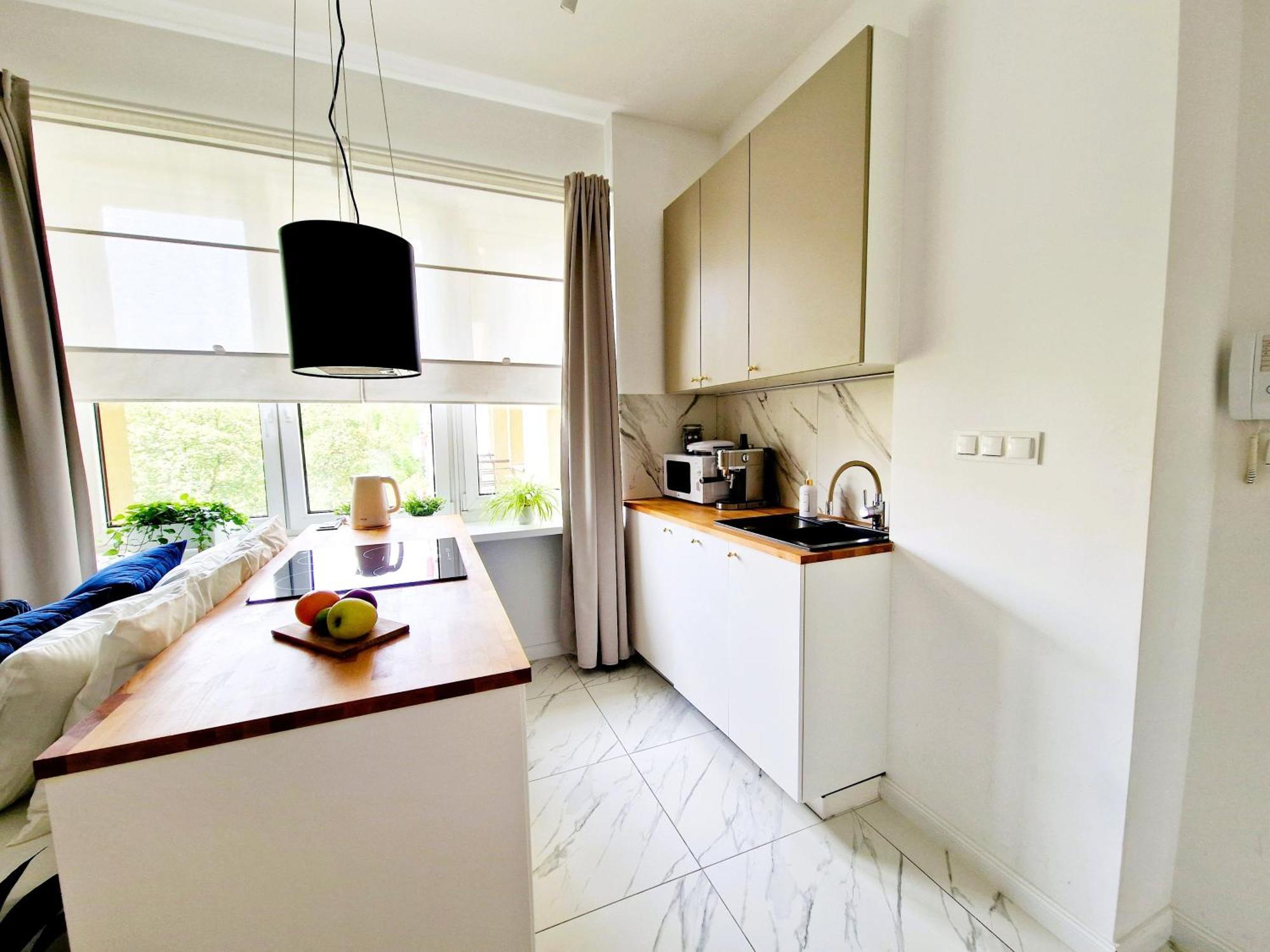 J&W Apartments Grojecka Glam Flat Warsaw Exterior photo